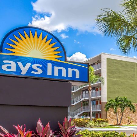 Days Inn By Wyndham Fort Lauderdale Airport Cruise Port Eksteriør bilde